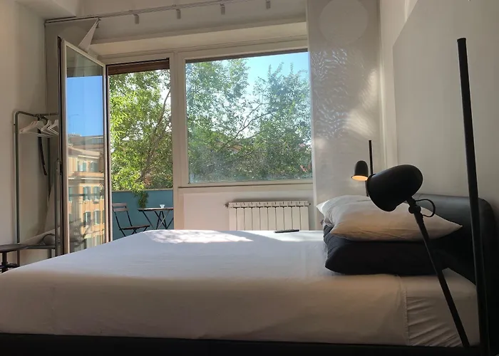 Smoorooms Trastevere 4*